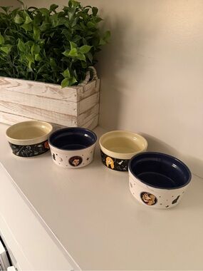 Disney Hocus Pocus 4 Ceramic Ramekins Small Bowls